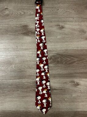 Snoopy Peanuts Golf Tie Red Ace of Clubs Novelty Necktie Mens